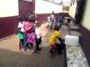 Jak se život v Guineji pomalu vrací k normálu - Ebola a školní rok 2014/2015